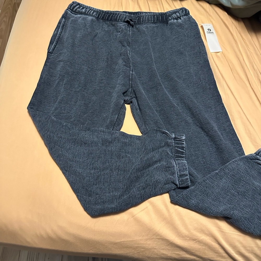 Mono B joggers